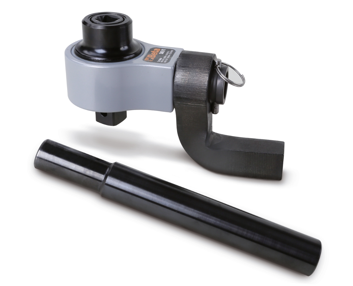 BETA 561/1 BETA 561/1 561/1 Nyomatéksokszorozó áttétel nyomatékarány 5:1 két reakciólábbal